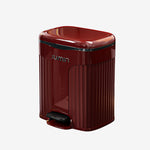 Retro trash can, Pedal bin / Pedal trash can, Trash can / Garbage bin